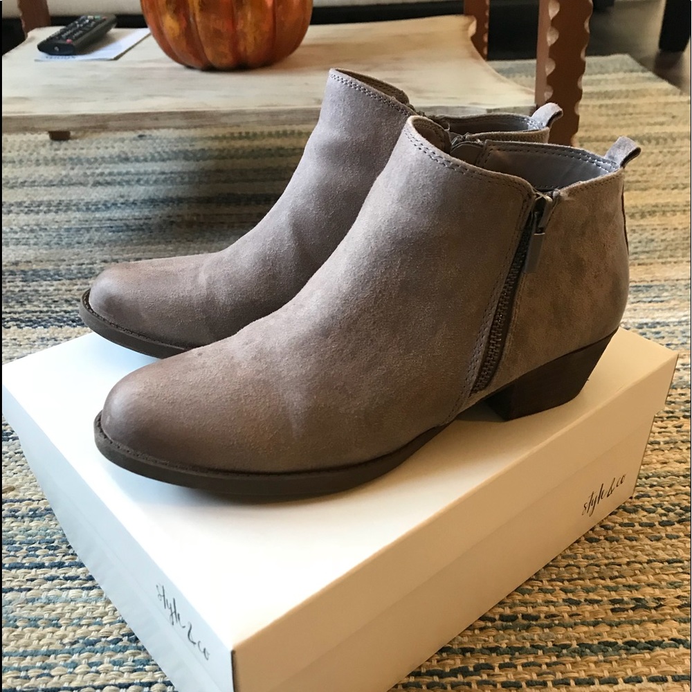 Grey Carlos Santana Booties